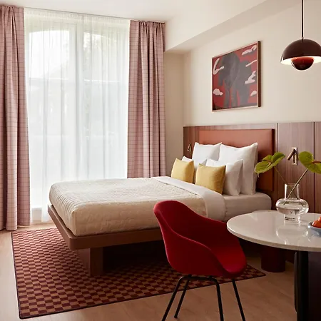 Numa Spanish Court 4* La Haye